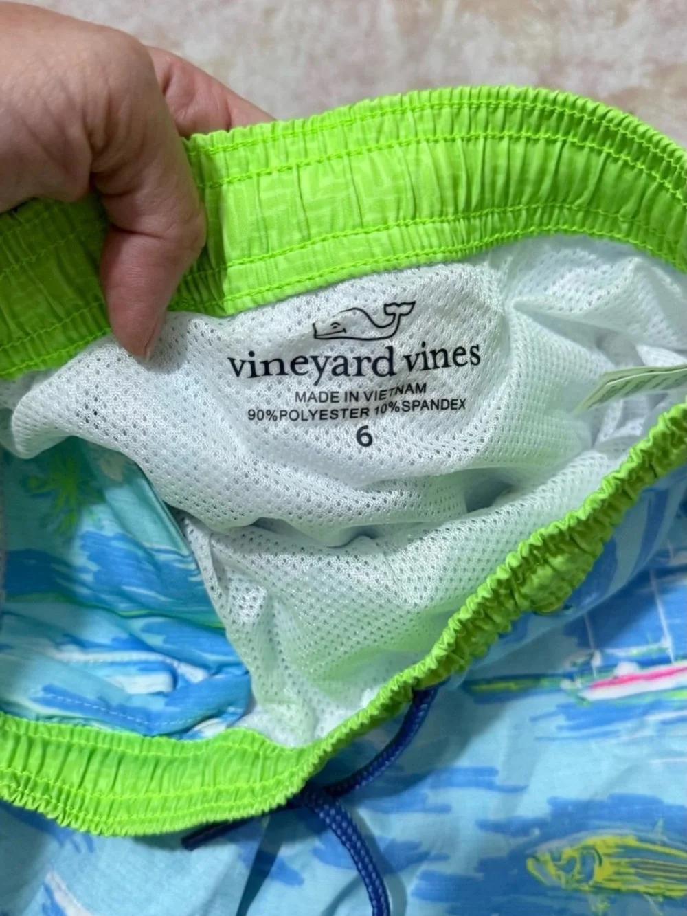 Vineyard Vines nwot size